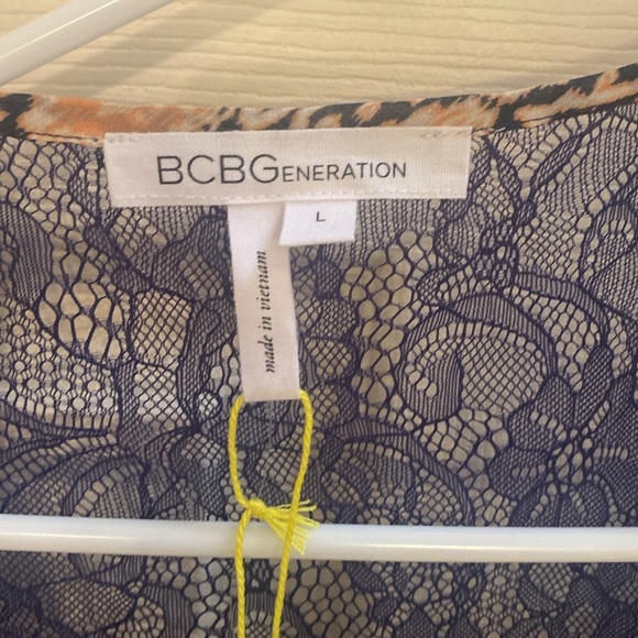 Beautiful BCBG DRESS size L - Picture 6 of 7